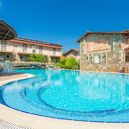 Elmas Paradise Villa *